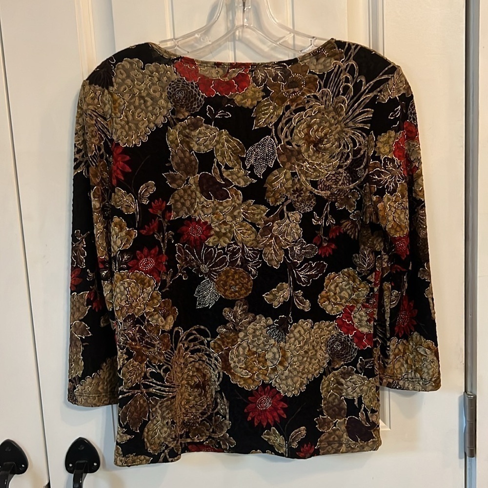 BRITTANY BLACK Women’s Small Pullover 3/4 sleeve Top - Picture 4 of 7